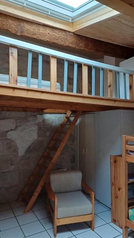Mireval Appartement Chaleureux Dans Une Maison En Pierre מראה חיצוני תמונה