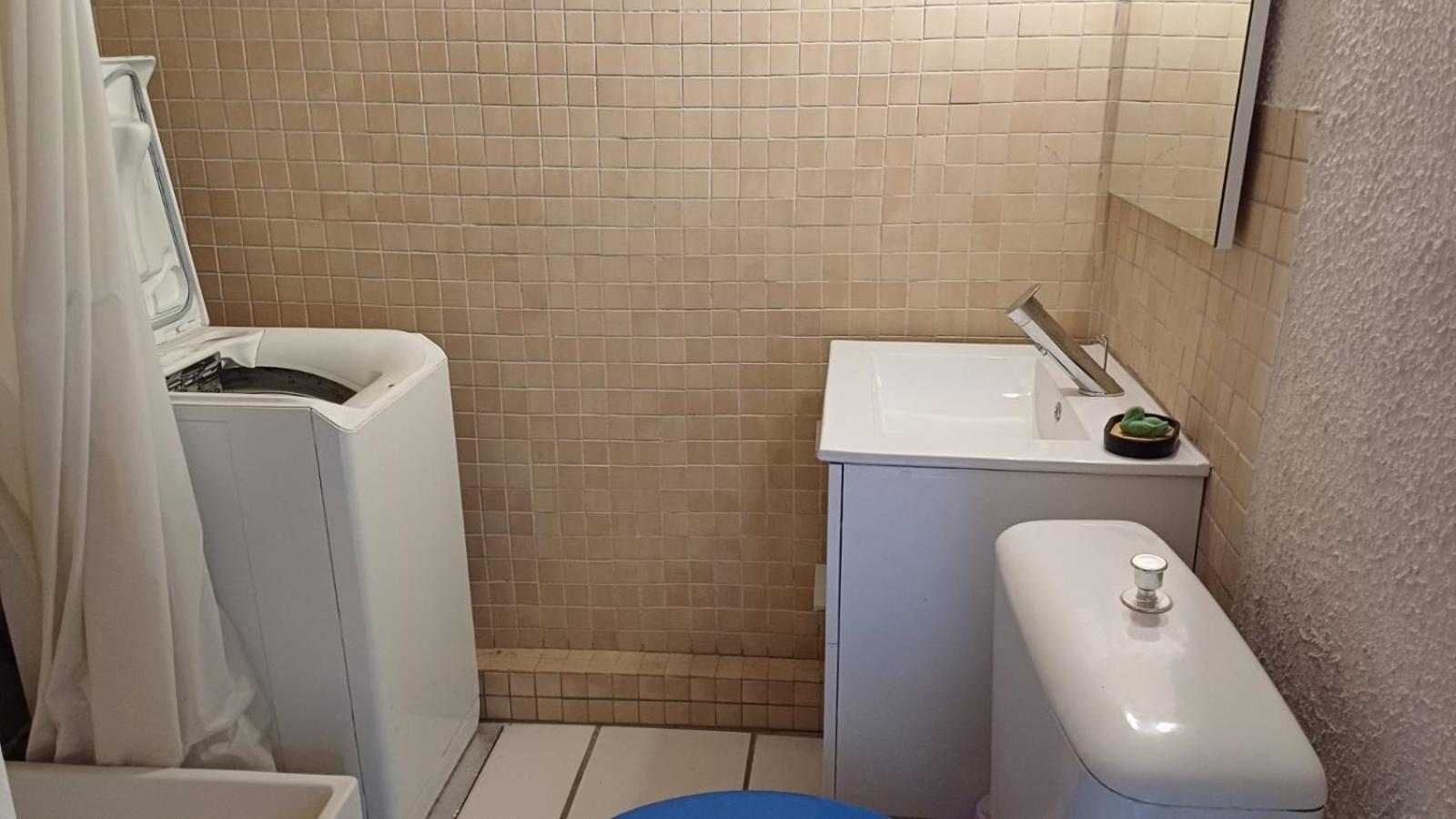 Mireval Appartement Chaleureux Dans Une Maison En Pierre מראה חיצוני תמונה